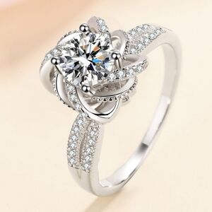 1 Carat Moissanite 925 Sterling Silver Knotted Flower Ring